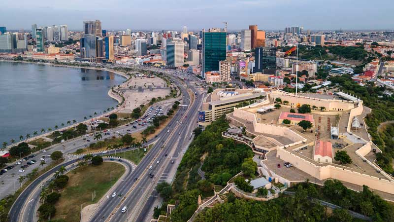 Marketing digital em Angola: sobrevivência ou despesa?